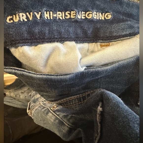 Dark blue American Eagle jegging jeans / next level stretch. - Picture 3 of 3